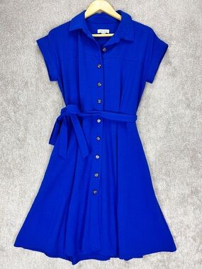 SOLD Calvin Klein Short Sleeve Collar Tie Waist Dress Women 4 Blue Button Down G